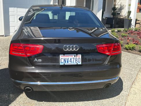 Used 2013 Audi A8 3.0T AWD/4WD image 8