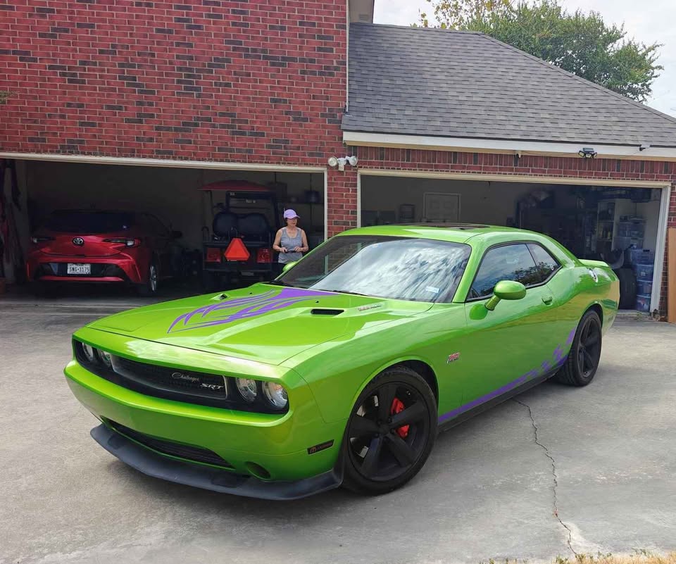 Used 2011 Dodge Challenger SRT8 w/ Green w/Envy Group RWD image 2