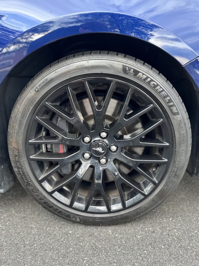 Used 2019 Ford Mustang GT Premium w/ GT Performance Package RWD image 25