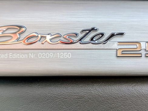 Used 2021 Porsche 718 Boxster image 23