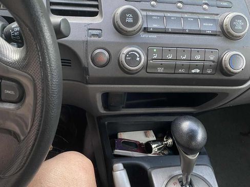 Used 2008 Honda Civic LX image 10