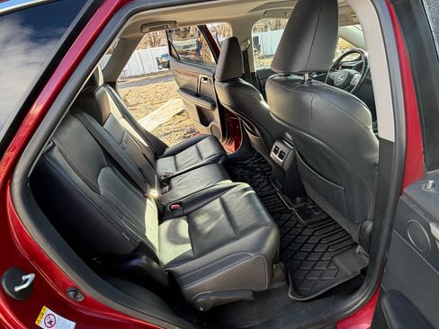 Used 2018 Lexus RX 350L Premium w/ Premium Package image 5