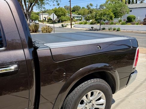Used 2017 RAM 1500 Laramie Longhorn w/ Convenience Group AWD/4WD image 15
