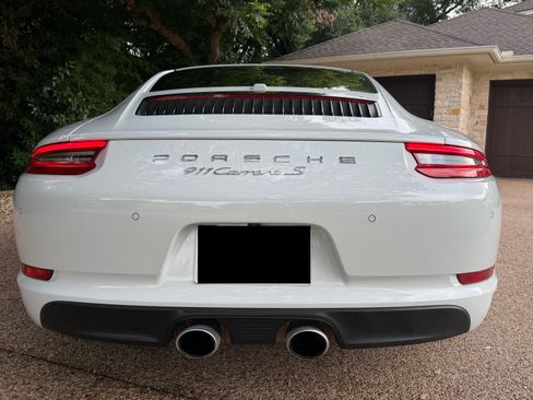 Used 2018 Porsche 911 Carrera S RWD image 16