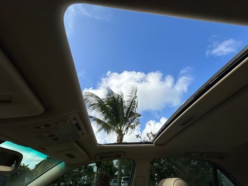 Used 2006 Lexus LS 430 image 24