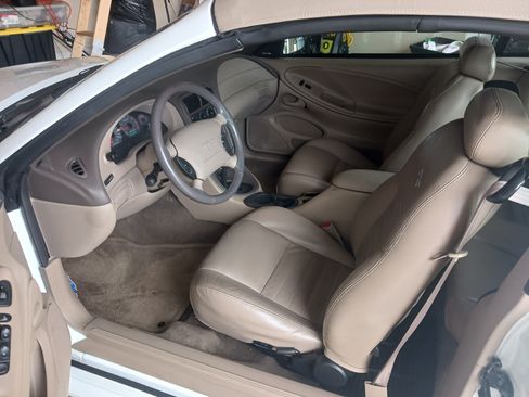 Used 2000 Ford Mustang GT image 8