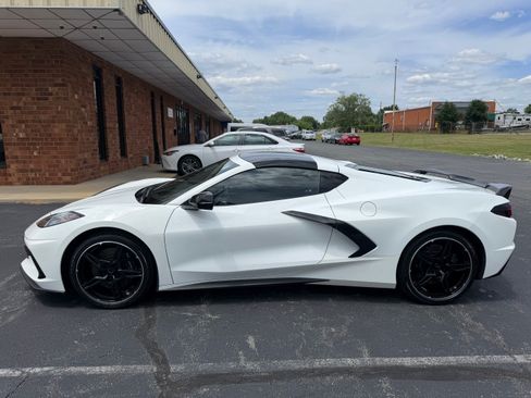 Used 2023 Chevrolet Corvette Stingray Premium Cpe w/ Z51 Performance Package RWD image 5