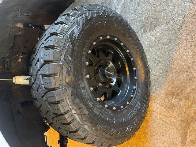 Used 2000 Ford F250 4x4 Crew Cab Super Duty image 9