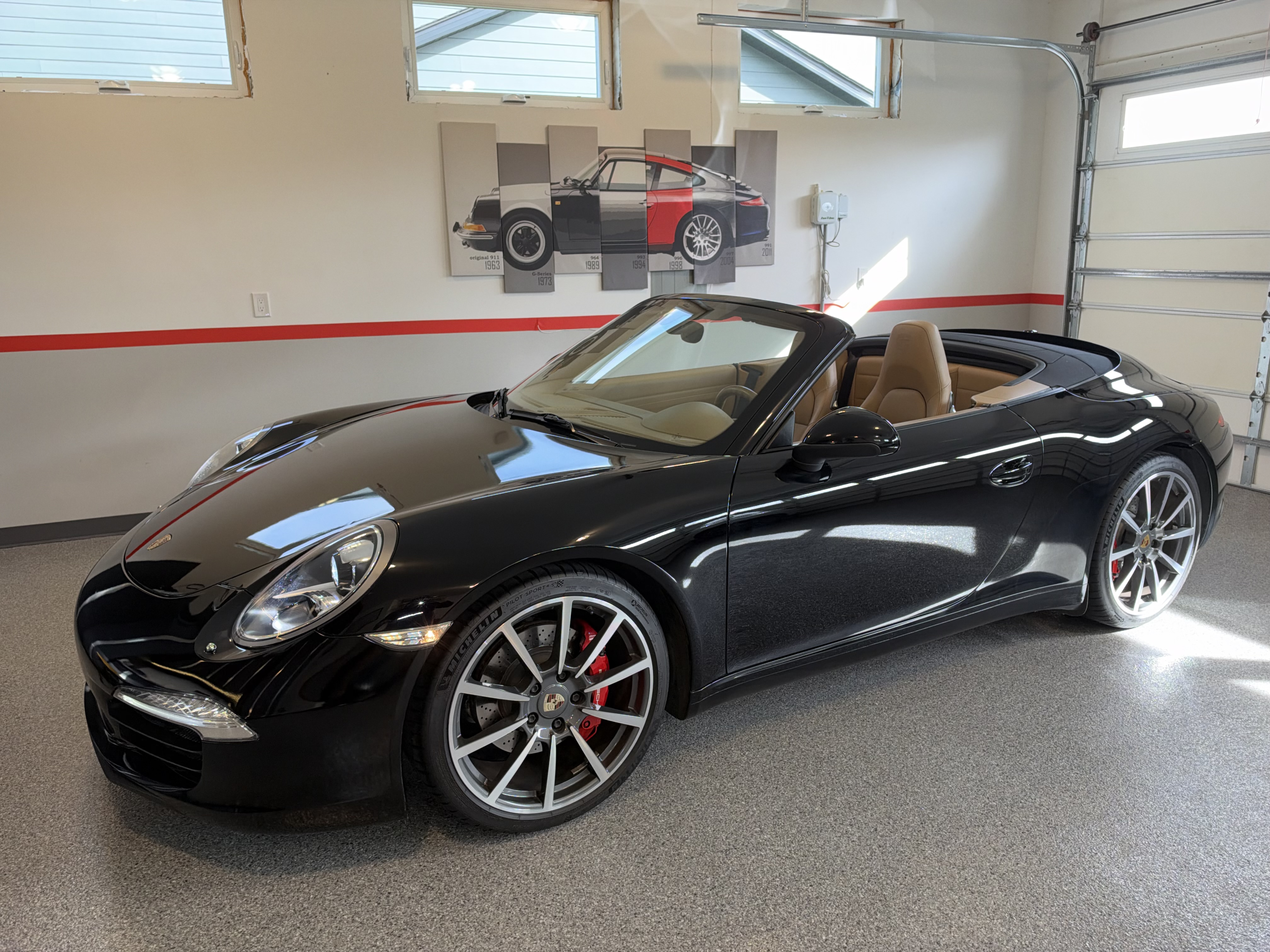 Used 2013 Porsche 911 Carrera S RWD image 1