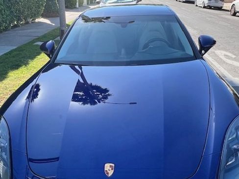 Used 2020 Porsche Panamera GTS image 4