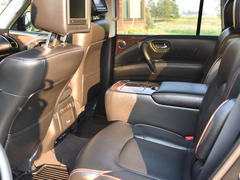 Used 2017 Nissan Armada Platinum w/ Captain Seat Package AWD/4WD image 18