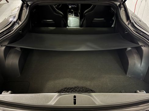 Used 2018 Chevrolet Corvette Z06 RWD image 11