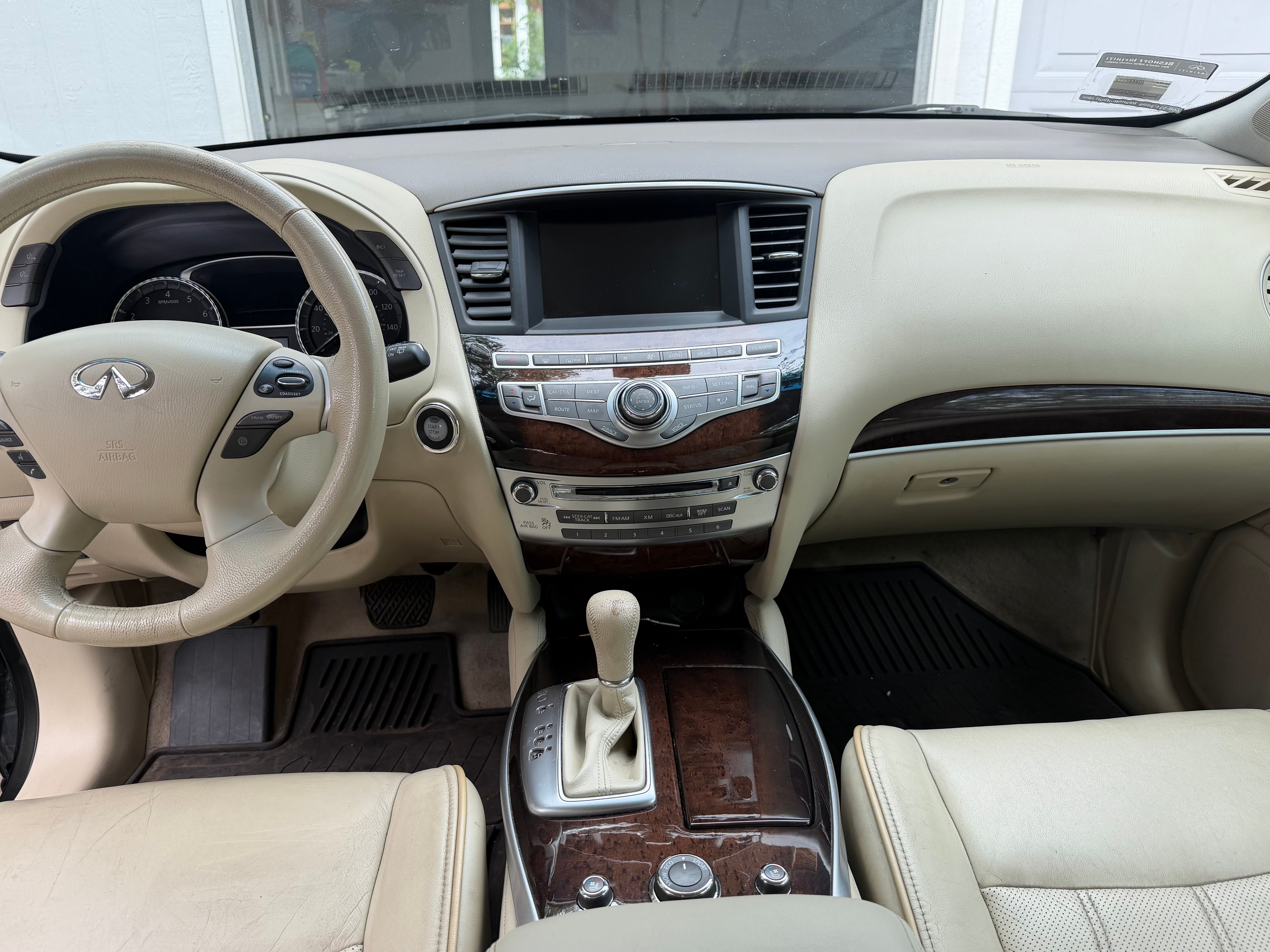 Used 2013 INFINITI JX35 AWD w/ Premium Pkg image 10