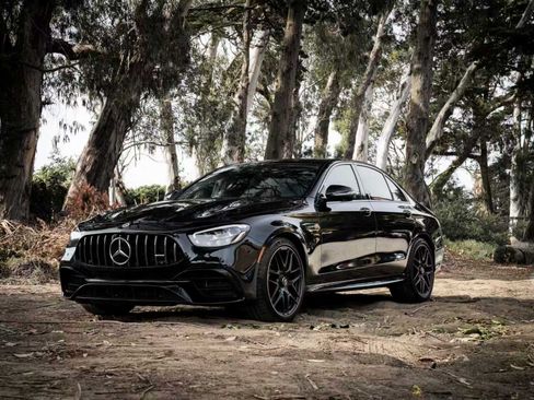 Used 2021 Mercedes-Benz E 63 AMG S image 1
