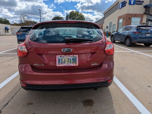 Used 2014 Ford Focus SE w/ Equipment Group 201A image 6