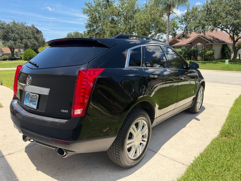 Used 2013 Cadillac SRX FWD image 10