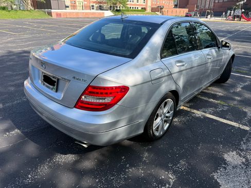 Used 2012 Mercedes-Benz C 300 4MATIC Sedan image 6