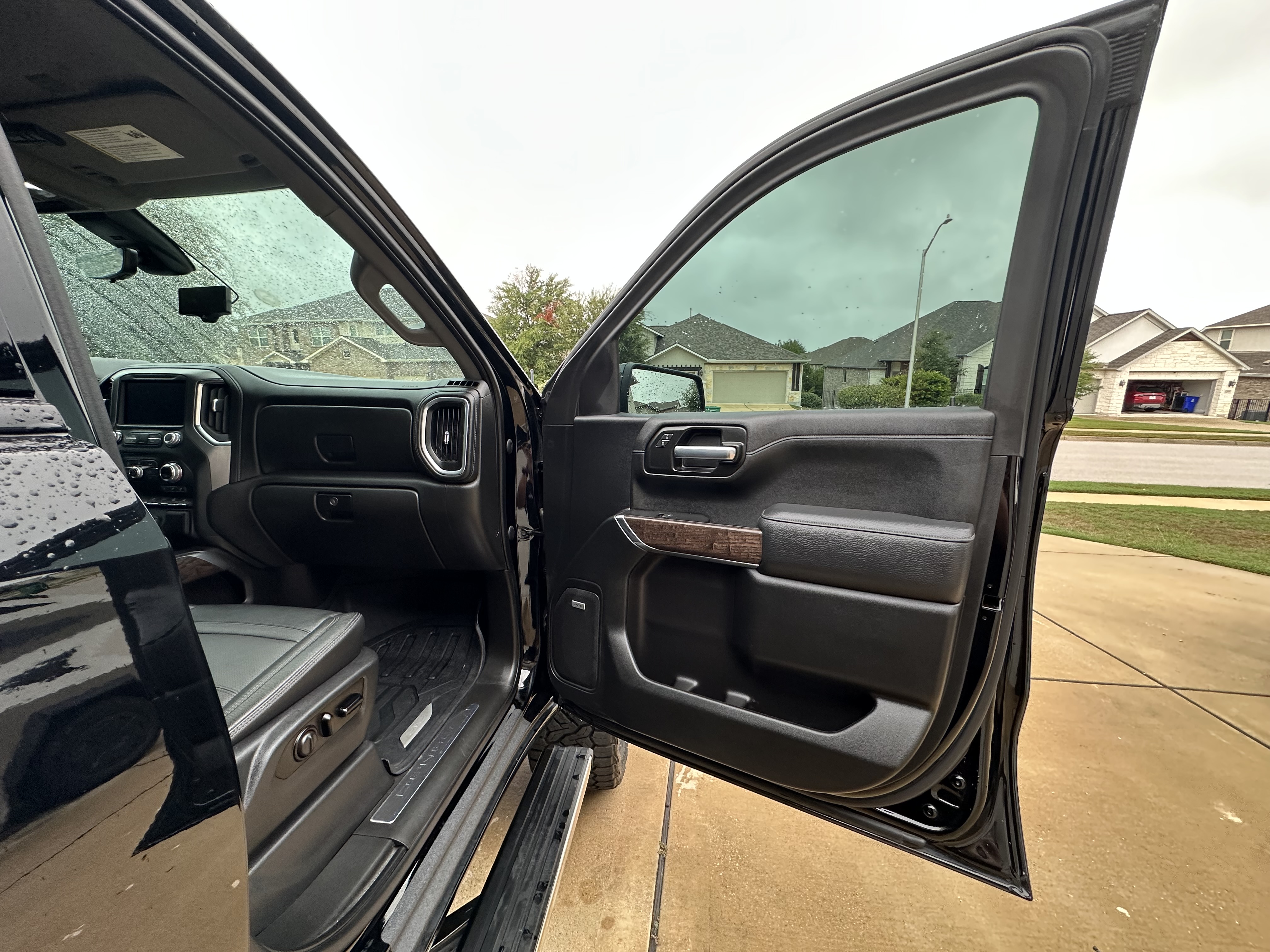 Used 2021 GMC Sierra 1500 Denali w/ Denali Ultimate Package AWD/4WD image 17