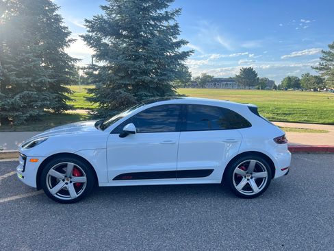 Used 2017 Porsche Macan GTS AWD/4WD image 6