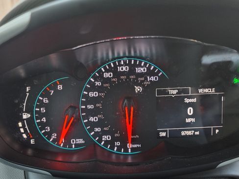 Used 2018 Chevrolet Sonic LT w/ Convenience Package image 1