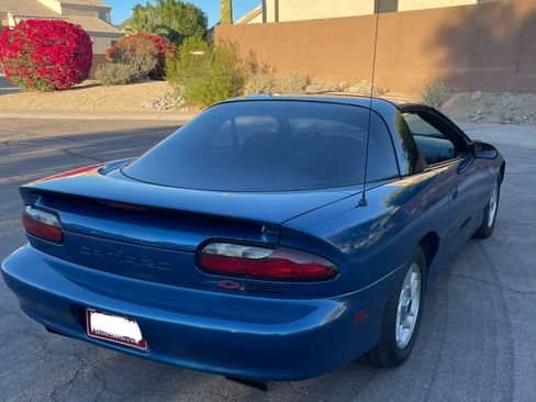 Used 1994 Chevrolet Camaro Z28 image 5