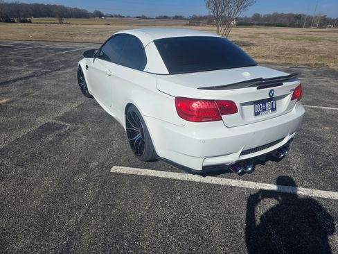 Used 2011 BMW M3 Convertible image 13