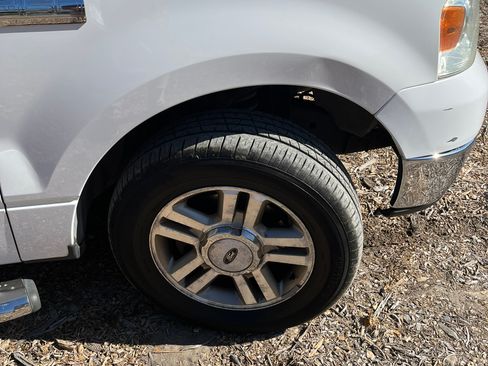 Used 2006 Ford F150 XLT RWD image 11