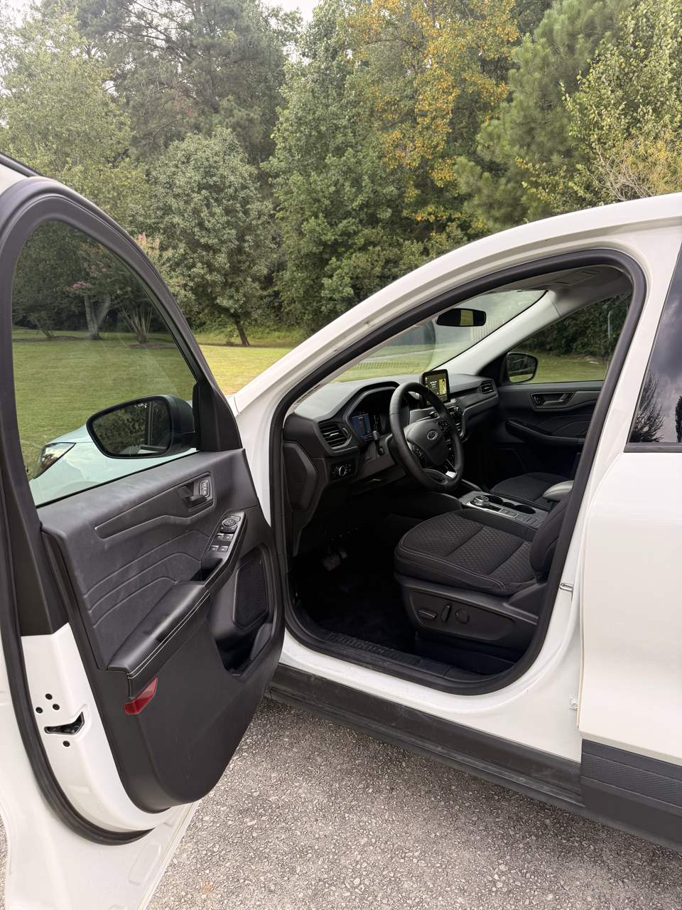 Used 2023 Ford Escape Active FWD image 9