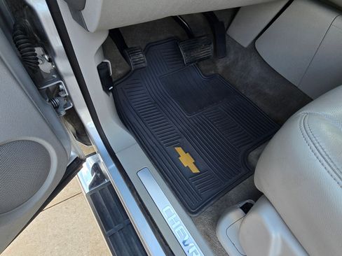 Used 2014 Chevrolet Tahoe LTZ image 25