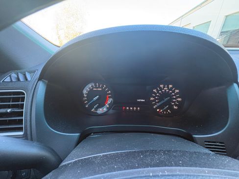 Used 2017 Ford Explorer XLT w/ Class II Trailer Tow Package image 8