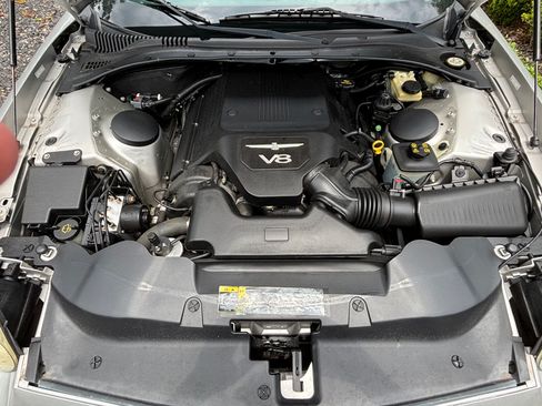 Used 2005 Ford Thunderbird RWD image 12