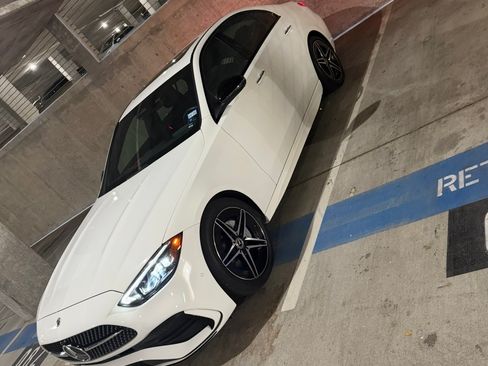 Used 2022 Mercedes-Benz C 300 4MATIC Sedan image 5