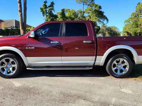 Used 2016 RAM 1500 Laramie w/ Convenience Group image 2