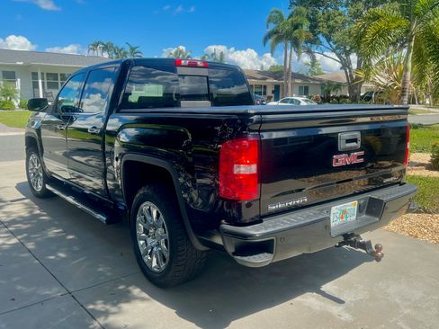 Used 2014 GMC Sierra 1500 Denali w/ Driver Alert Package image 5