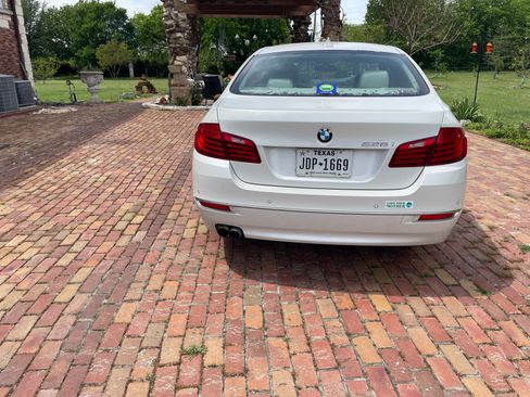 Used 2014 BMW 528i Sedan image 4