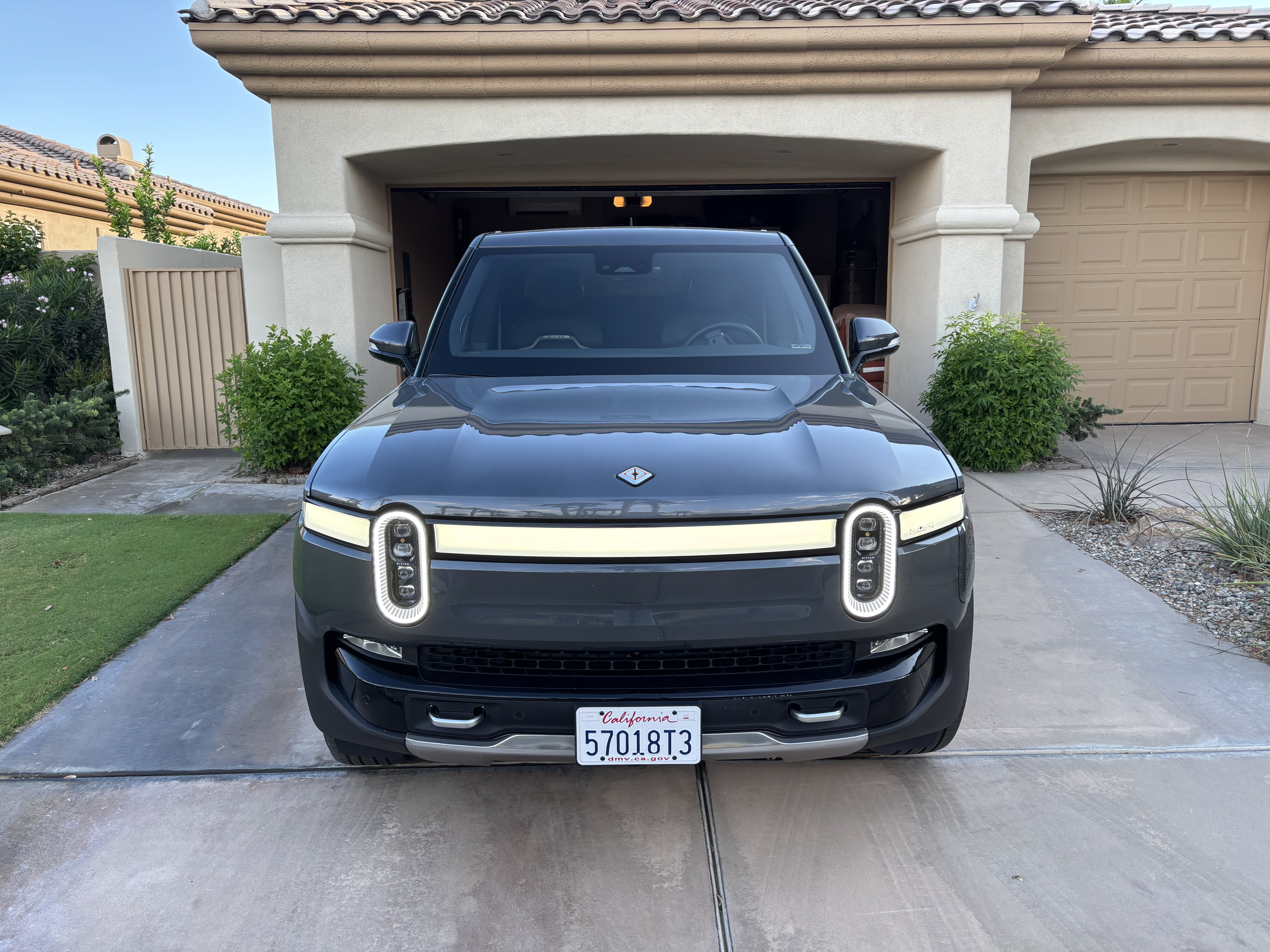 Used 2023 Rivian R1T Adventure Quad AWD/4WD image 2