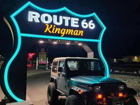 Used 1995 Jeep Wrangler Sahara image 1