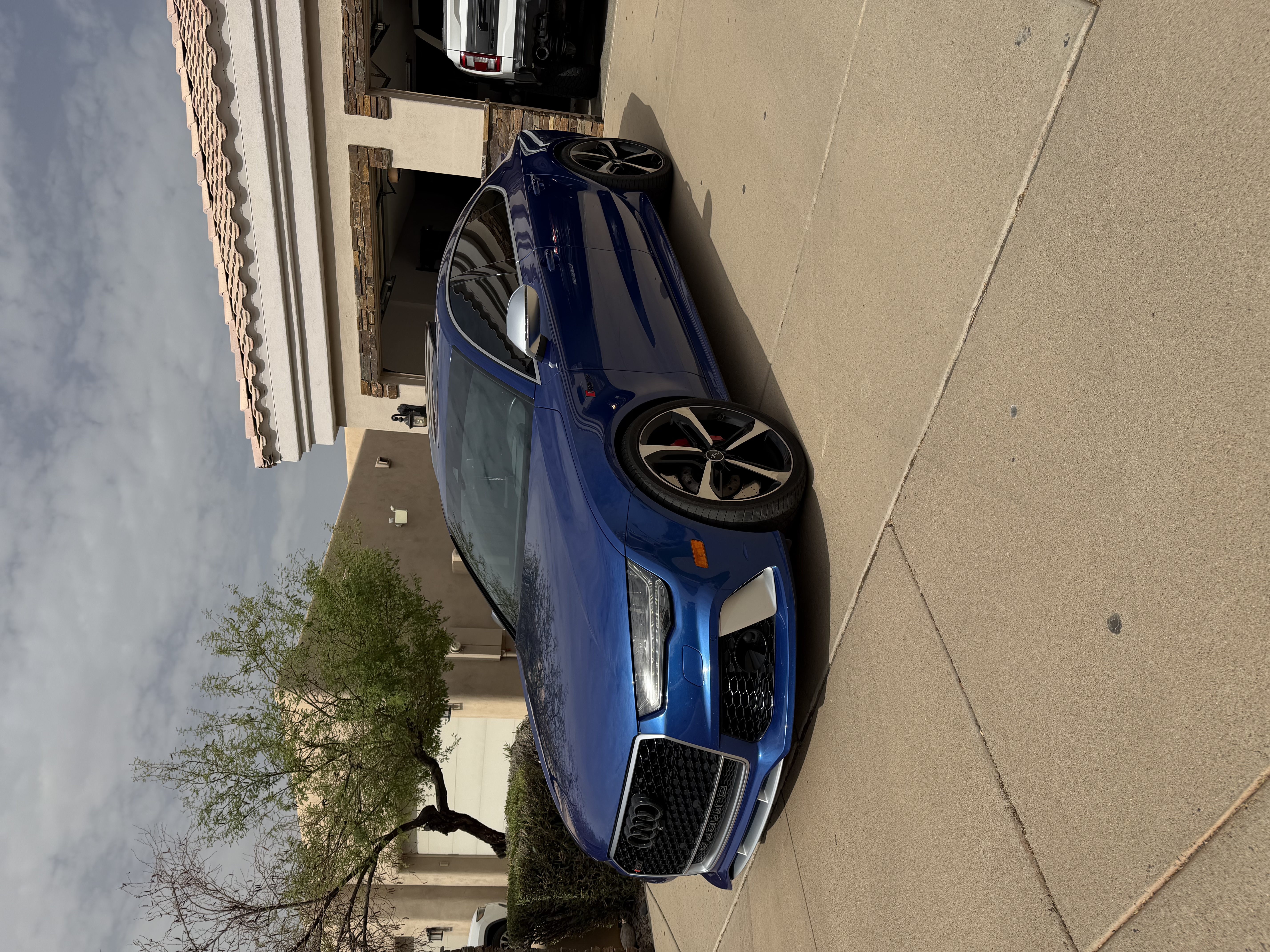 Used 2016 Audi RS 7 Prestige AWD/4WD image 2