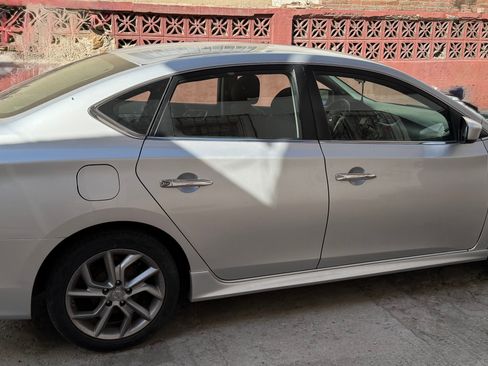Used 2014 Nissan Sentra SR image 10