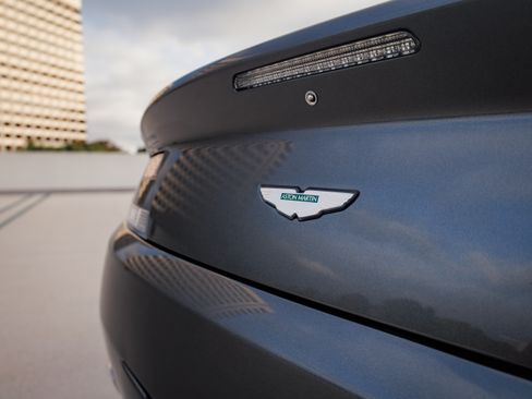 Used 2007 Aston Martin V8 Vantage Coupe RWD image 14