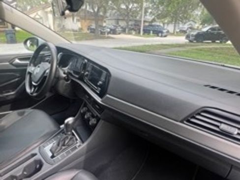 Used 2019 Volkswagen Jetta S FWD image 17