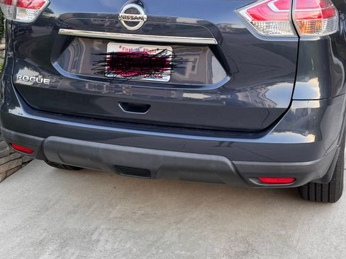 Used 2016 Nissan Rogue S FWD image 5