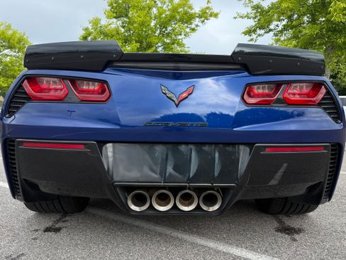 Used 2017 Chevrolet Corvette Grand Sport RWD image 6
