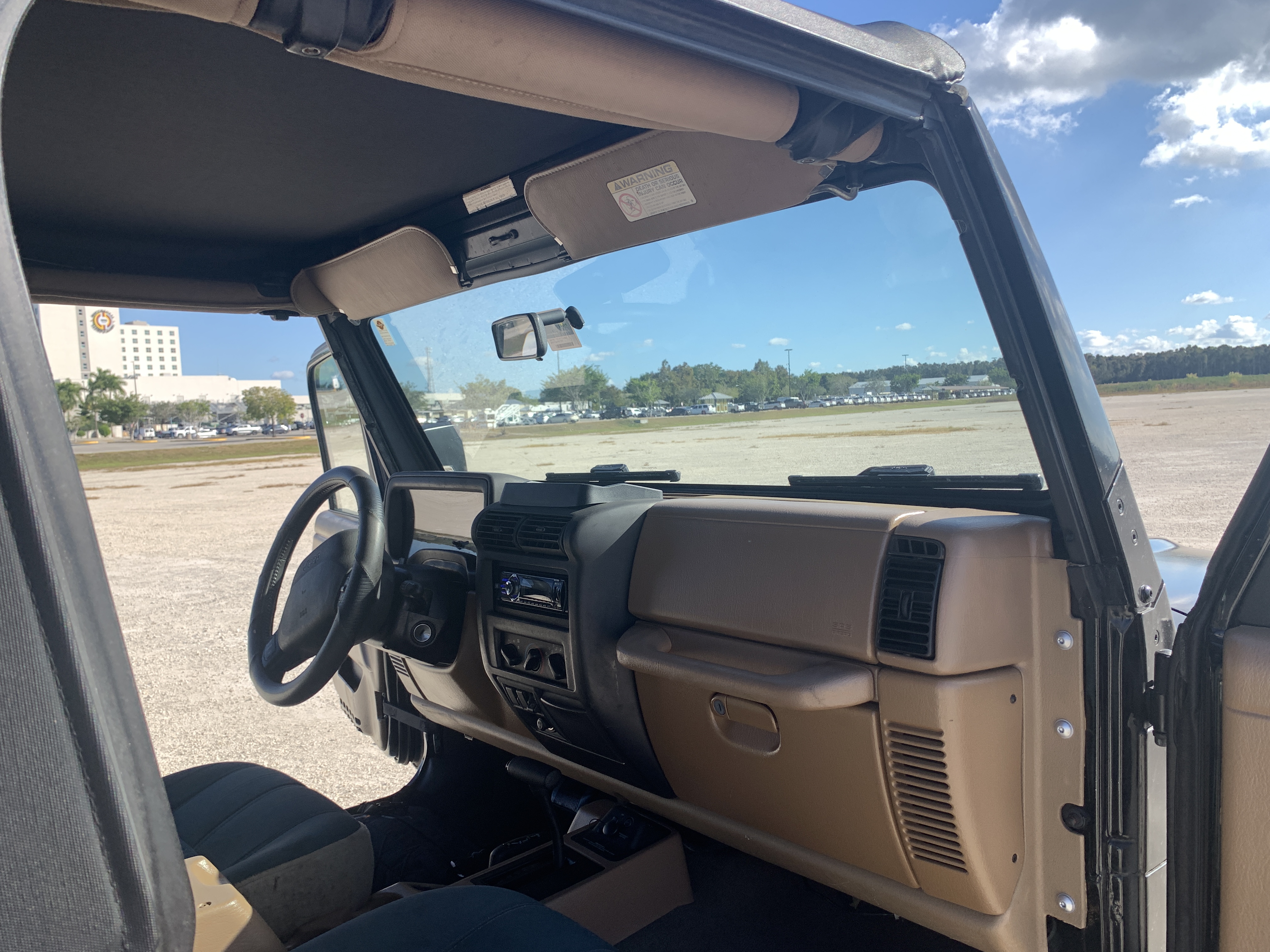 Used 1999 Jeep Wrangler Sahara AWD/4WD image 4