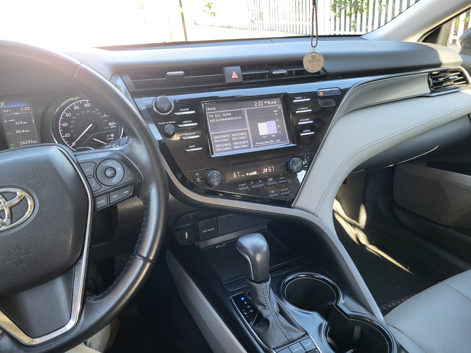 Used 2019 Toyota Camry SE FWD image 20
