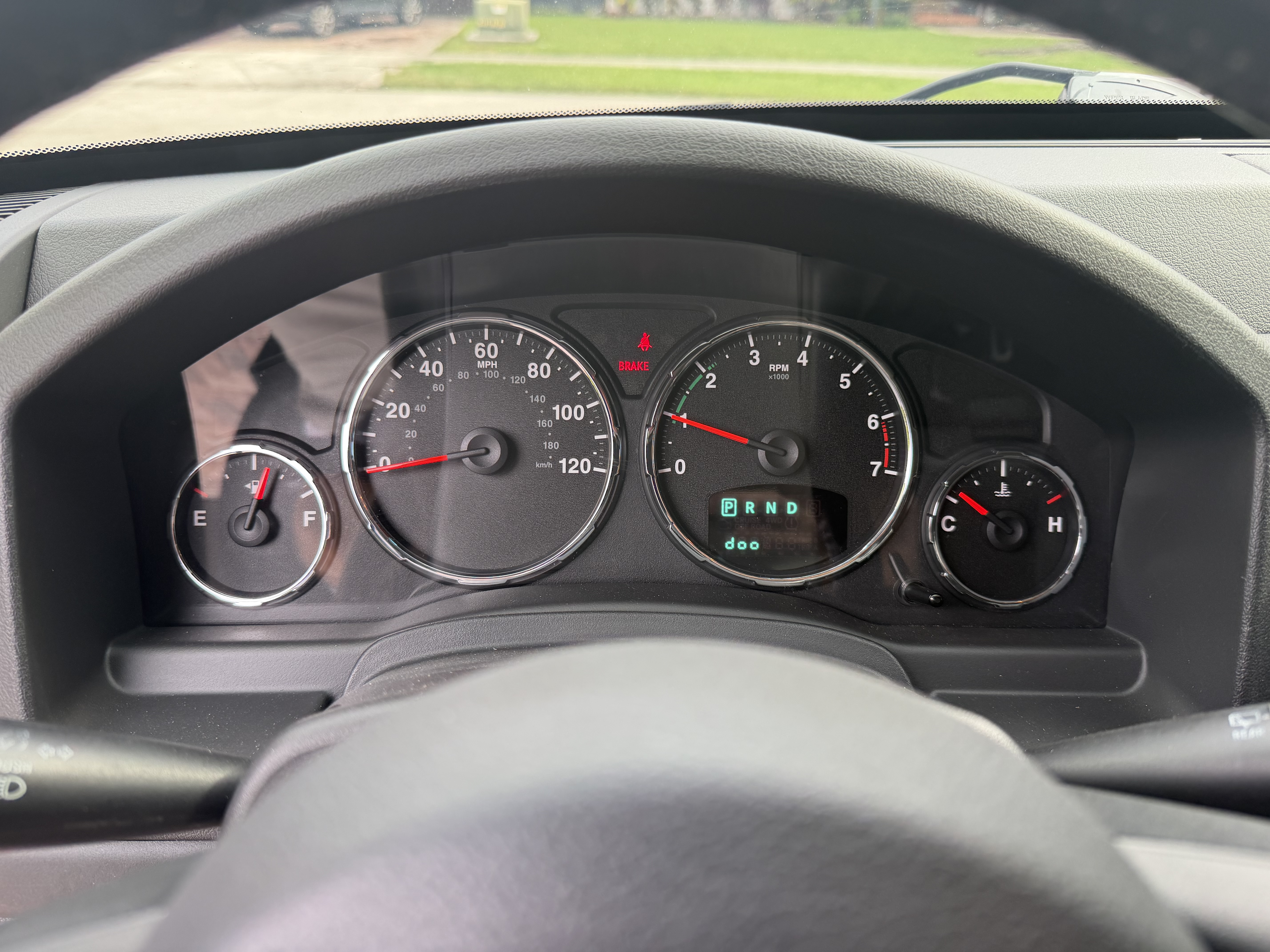 Used 2011 Jeep Liberty Sport AWD/4WD image 21