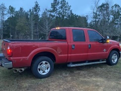Used 2011 Ford F250 XLT w/ XLT Appearance Pkg RWD image 11