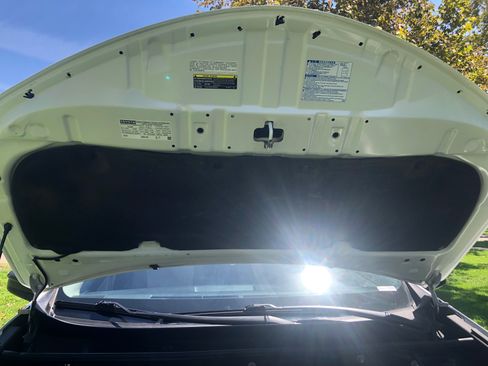 Used 2015 Toyota RAV4 LE FWD image 13