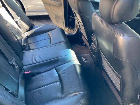 Used 2009 INFINITI G37 x Sedan w/ Premium Pkg image 11
