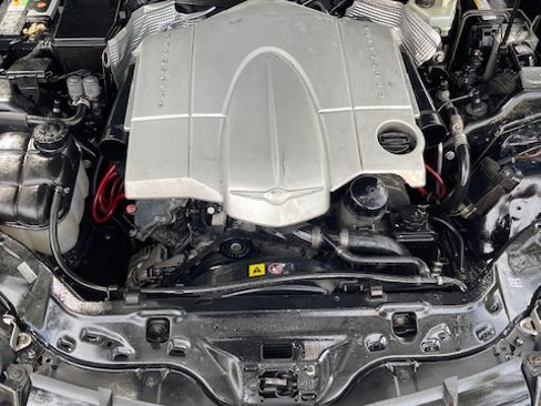 Used 2005 Chrysler Crossfire Limited image 11